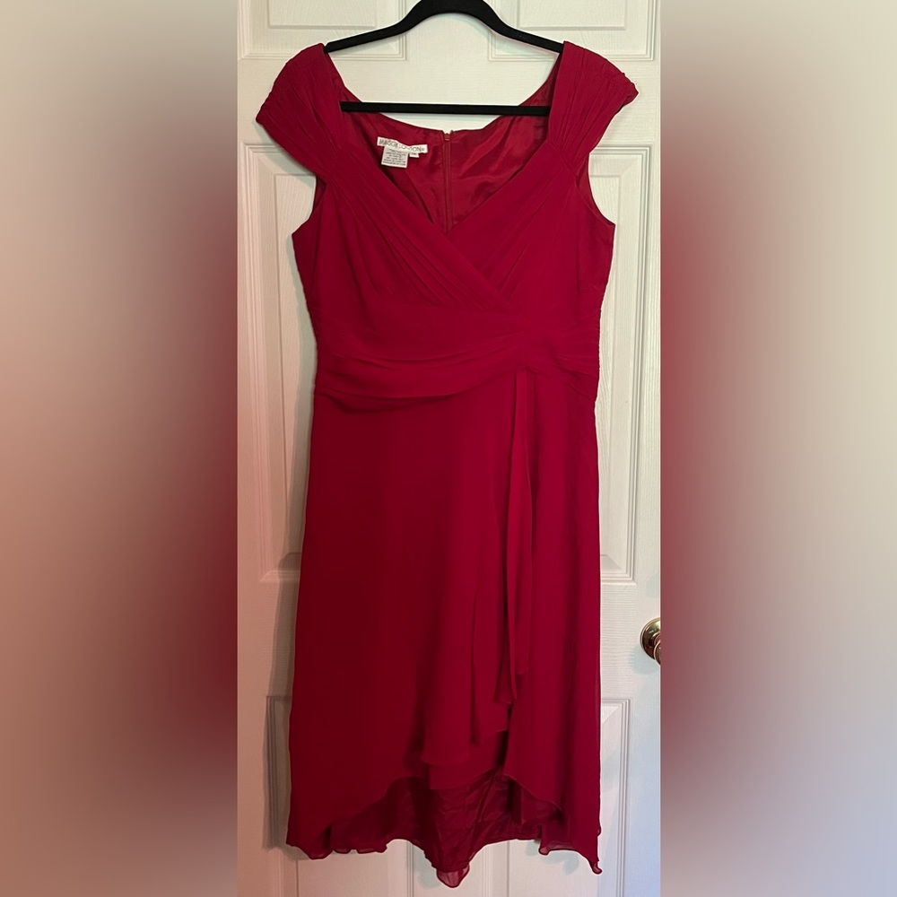 Ladies dress by Maggy London